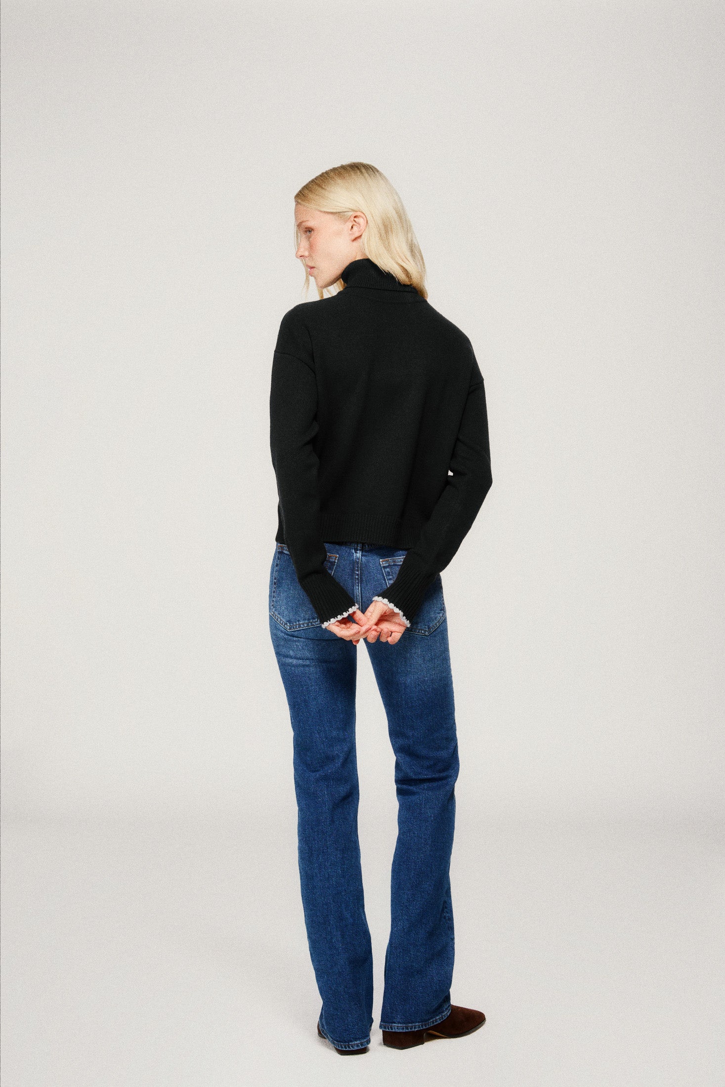 Ellie Turtleneck - Black
