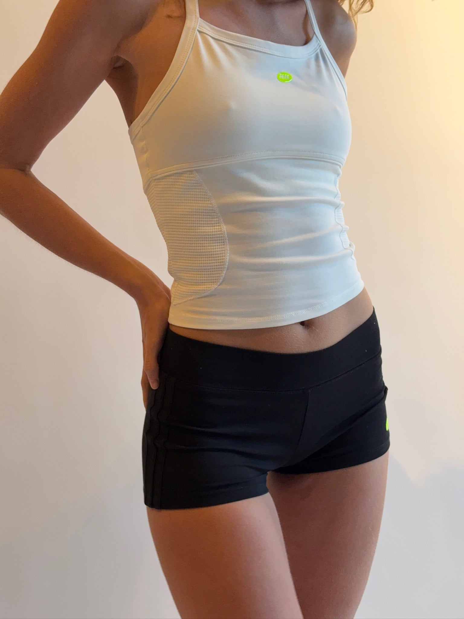 Wag Tank - Soft White